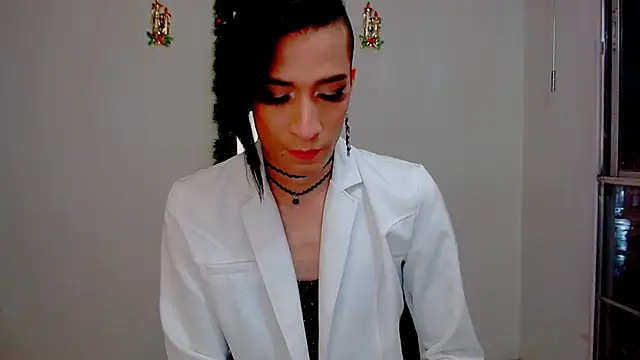 Snapshot of NovaNyx11 chatting on 12/15/25, 11:09 NovaNyx11 online show from 12/15/25, 11:09