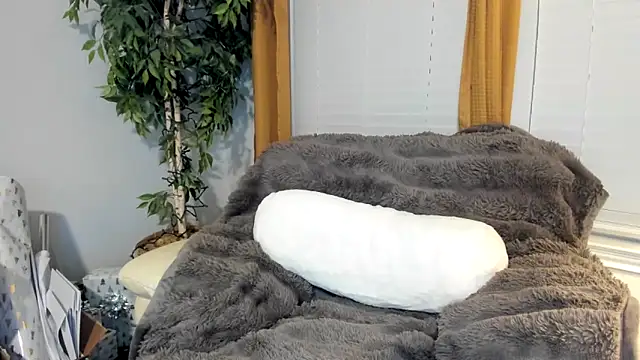 Snapshot of kaliii_jones chatting on 02/21/25, 02:39 kaliii jones online show from 02/21/25, 02:39