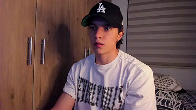 Mastrangelo xxx online show from 10/14/25, 03:18