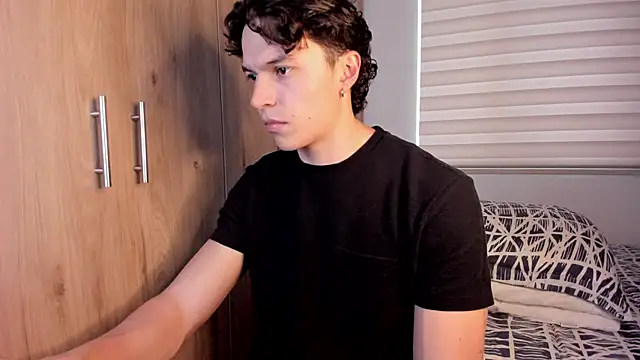 Mastrangelo xxx online show from 11/21/25, 08:29