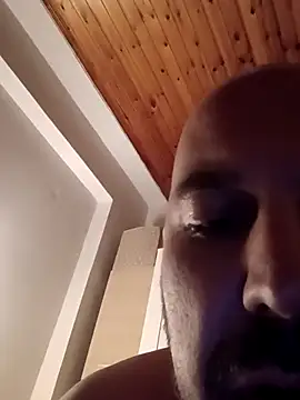 Snapshot of ginger_1_1 chatting on 12/16/25, 04:28 ginger 1 1 online show from 12/16/25, 04:28