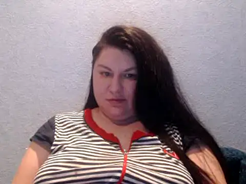 KiraSwee online show from 01/23/25, 05:52