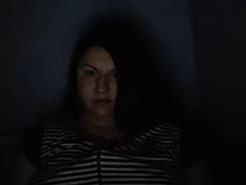 KiraSwee online show from 01/28/25, 09:19