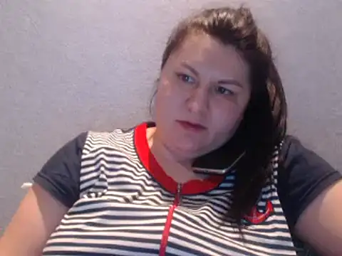 KiraSwee online show from 03/01/25, 05:49