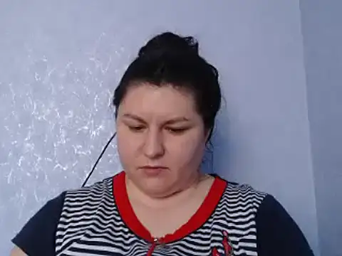 KiraSwee online show from 03/06/25, 01:03