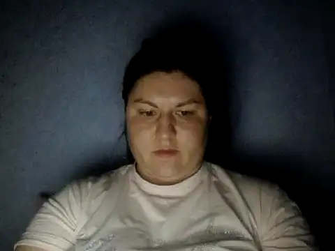 KiraSwee online show from 03/13/25, 07:50