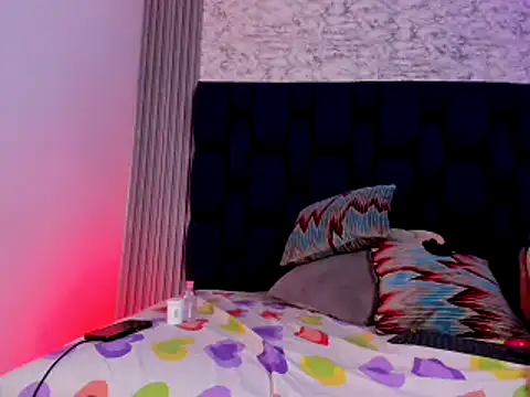 Ashlyaurora online show from 02/15/25, 05:51