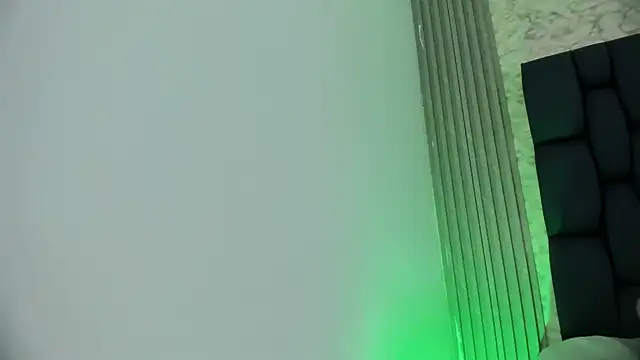 Ashlyaurora online show from 03/24/26, 04:28