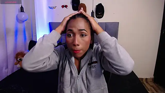 Alissemasiel online show from 11/26/25, 07:04