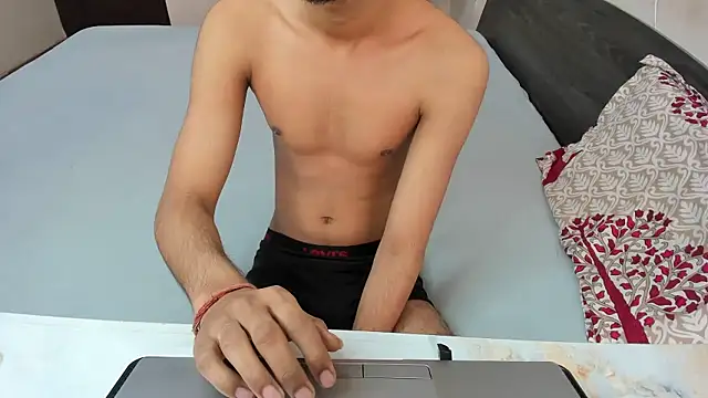 Queen Couple online show from 01/14/26, 05:24