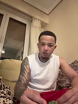 yeiyei oficial online show from 04/12/26, 03:11