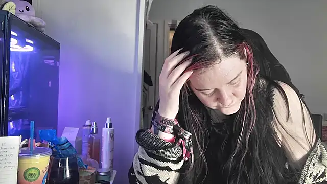 AureliaXOX online show from 01/17/26, 10:09