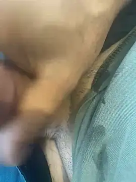 sark0606 online show from 09/10/25, 10:37