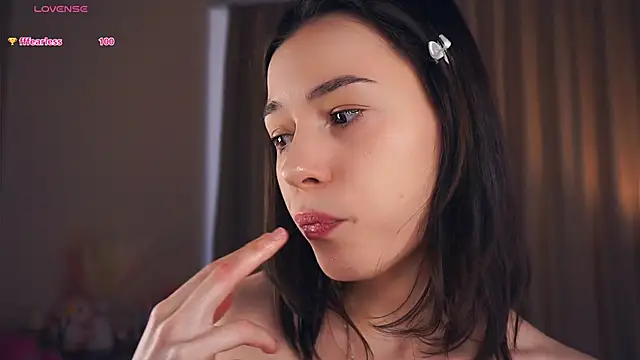 EleneBrach online show from 03/04/25, 08:57