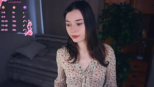 EleneBrach online show from 10/18/25, 07:42