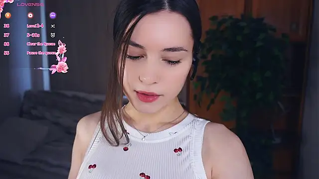 EleneBrach online show from 10/21/25, 06:14