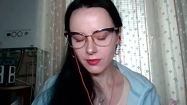 LuminousLady online show from 09/15/25, 07:19