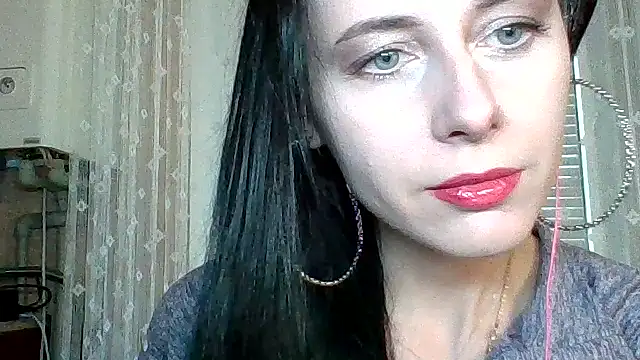 LuminousLady online show from 11/07/25, 12:38