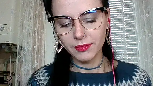 LuminousLady online show from 11/08/25, 10:48