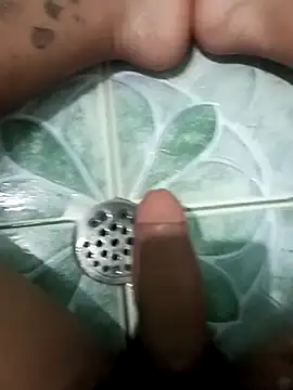 Snapshot of theghoss chatting on 02/16/25, 08:22 theghoss online show from 02/16/25, 08:22