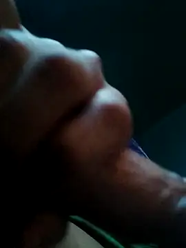 Snapshot of theghoss chatting on 03/01/25, 06:00 theghoss online show from 03/01/25, 06:00