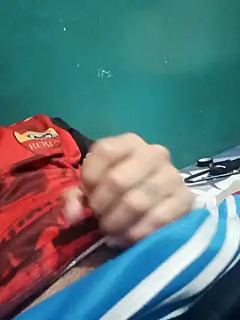 Snapshot of theghoss chatting on 11/02/25, 04:42 theghoss online show from 11/02/25, 04:42