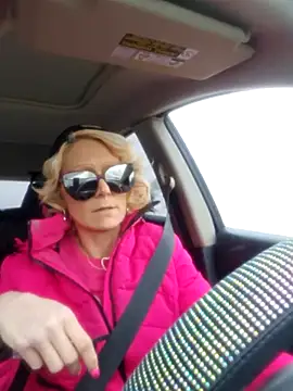 Snapshot of beautifulme23 chatting on 02/13/25, 03:46 beautifulme23 online show from 02/13/25, 03:46