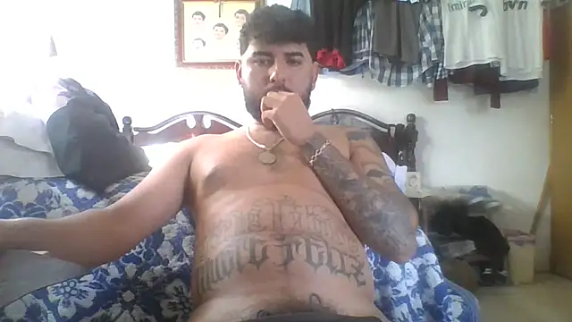 Snapshot of dickman10 chatting on 07/22/26, 10:12 dickman10 online show from 07/22/26, 10:12
