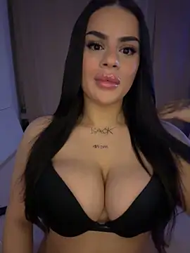 mrsbellanova online show from 11/19/25, 10:32