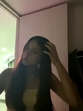 AngelRuby online show from 11/22/25, 01:37