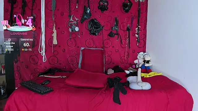 aurora cullen  online show from 06/22/26, 10:34