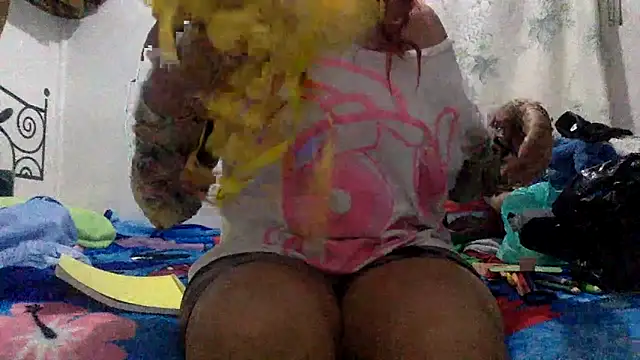 sharonlopez9611 online show from 09/17/25, 04:36