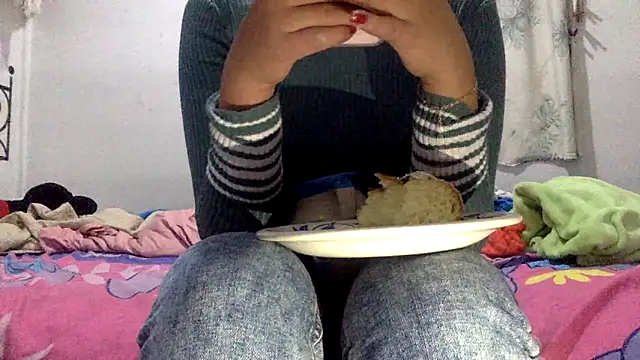 sharonlopez9611 online show from 01/06/26, 04:27