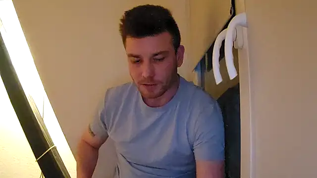 Foxtrott 242 online show from 02/02/26, 11:03