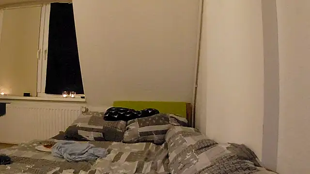 Foxtrott 242 online show from 03/28/26, 01:16