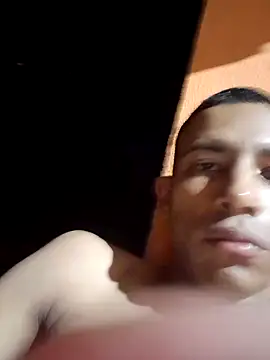 Mineirinho043 online show from 02/17/25, 05:36