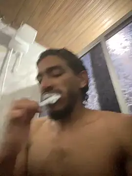 Mineirinho043 online show from 11/25/25, 04:23