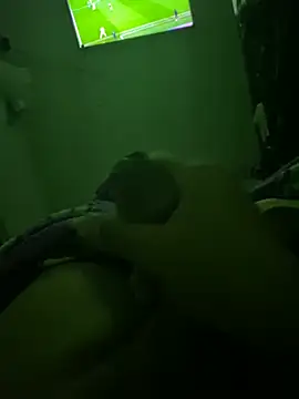 Snapshot of Eduardo08000 chatting on 02/18/25, 08:14 Eduardo08000 online show from 02/18/25, 08:14