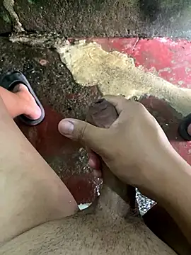 Snapshot of Eduardo08000 chatting on 01/13/26, 07:30 Eduardo08000 online show from 01/13/26, 07:30