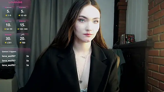 Kira Jin online show from 02/18/25, 11:55