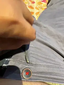 man16101 online show from 02/12/25, 02:54