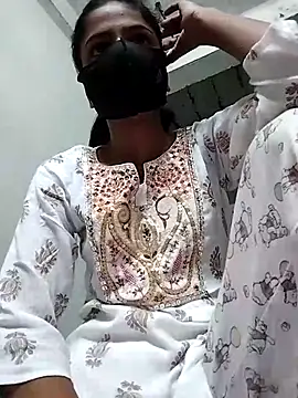 fuungirl38 online show from 03/19/25, 09:37