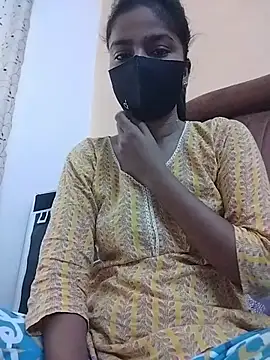 Snapshot of fuungirl38 chatting on 07/16/26, 08:42 fuungirl38 online show from 07/16/26, 08:42