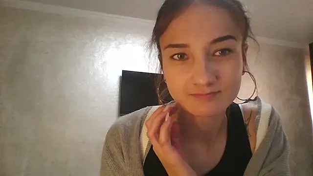 RoyalDessertt online show from 09/17/25, 10:17