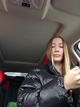 Snapshot of Pussy_Drive03 chatting on 10/21/25, 04:57 Pussy Drive03 online show from 10/21/25, 04:57