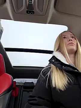 Snapshot of Pussy_Drive03 chatting on 11/18/25, 04:50 Pussy Drive03 online show from 11/18/25, 04:50