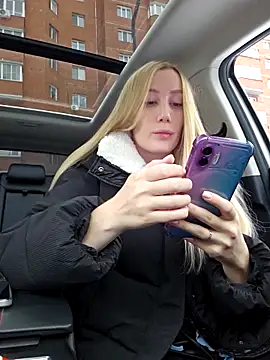 Snapshot of Pussy_Drive03 chatting on 11/23/25, 04:56 Pussy Drive03 online show from 11/23/25, 04:56