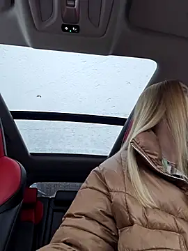 Snapshot of Pussy_Drive03 chatting on 11/26/25, 04:13 Pussy Drive03 online show from 11/26/25, 04:13