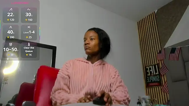 Snapshot of dafnnelewis chatting on 09/09/25, 11:32 dafnnelewis online show from 09/09/25, 11:32