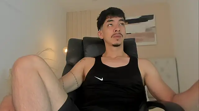 Snapshot of ISAAC_CRYSTON chatting on 02/28/26, 09:49 ISAAC CRYSTON online show from 02/28/26, 09:49